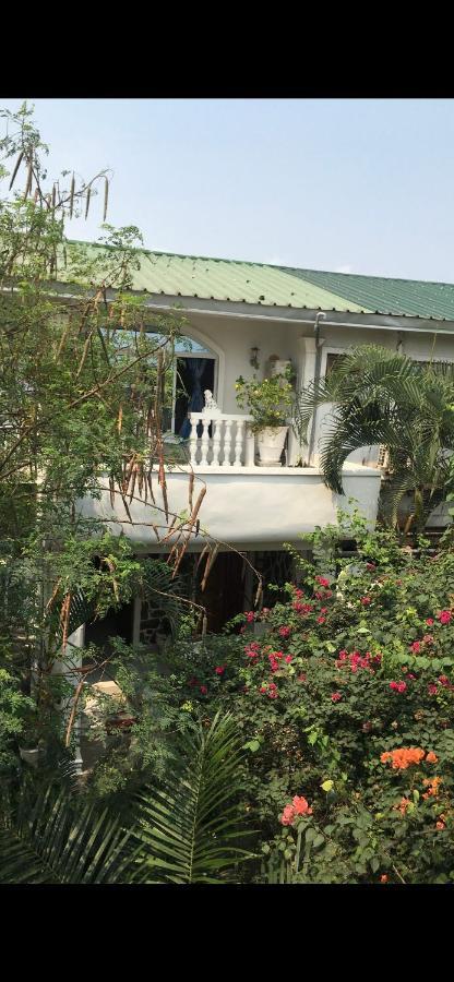 Residence Archange Pointe Noire Exterior foto