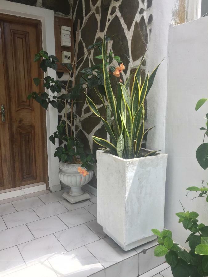 Residence Archange Pointe Noire Exterior foto